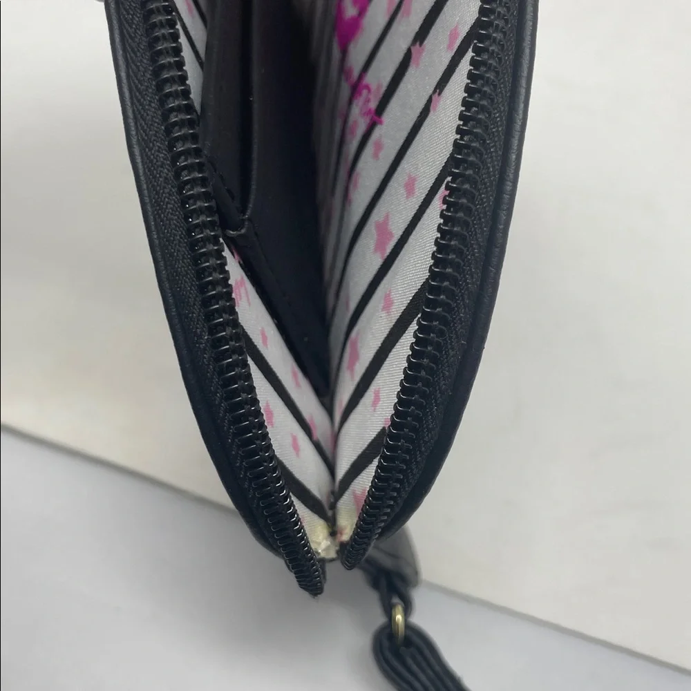 Betsey Johnson Black Cat W/Sunglasses Wristlet Excellent Condition